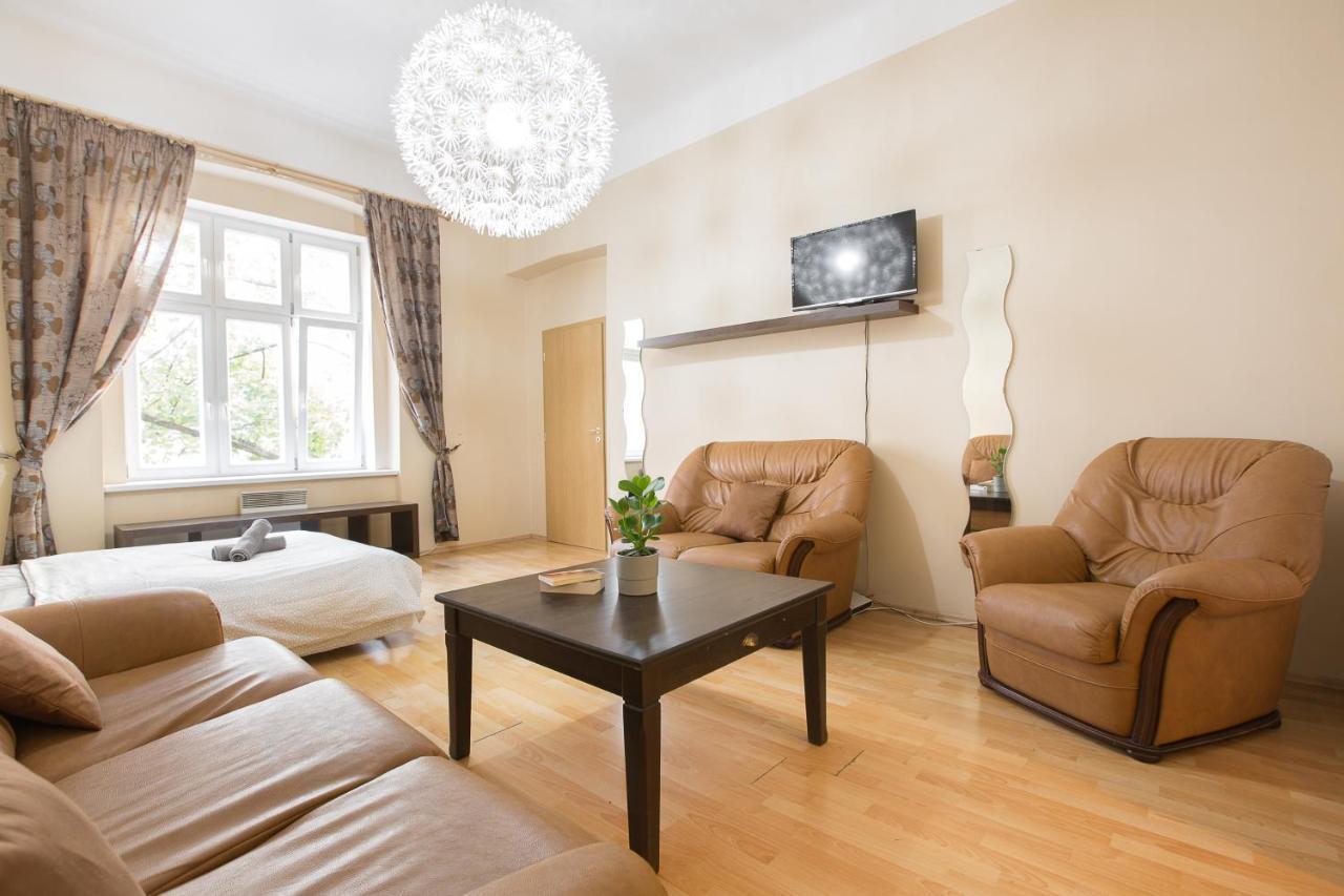 Premier Apartments Near The Museum Prag Dış mekan fotoğraf